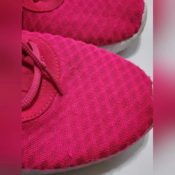 Nike Barbie Pink Women's Running Sneakers Shoes Trainers Girlhoodcore, sz 8.5 - Picture 9 of 16